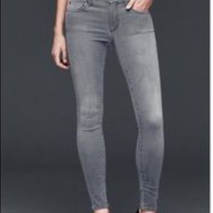 Gap skinny jeans