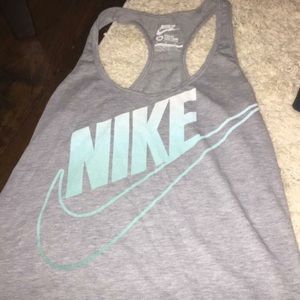 Nike workout tank