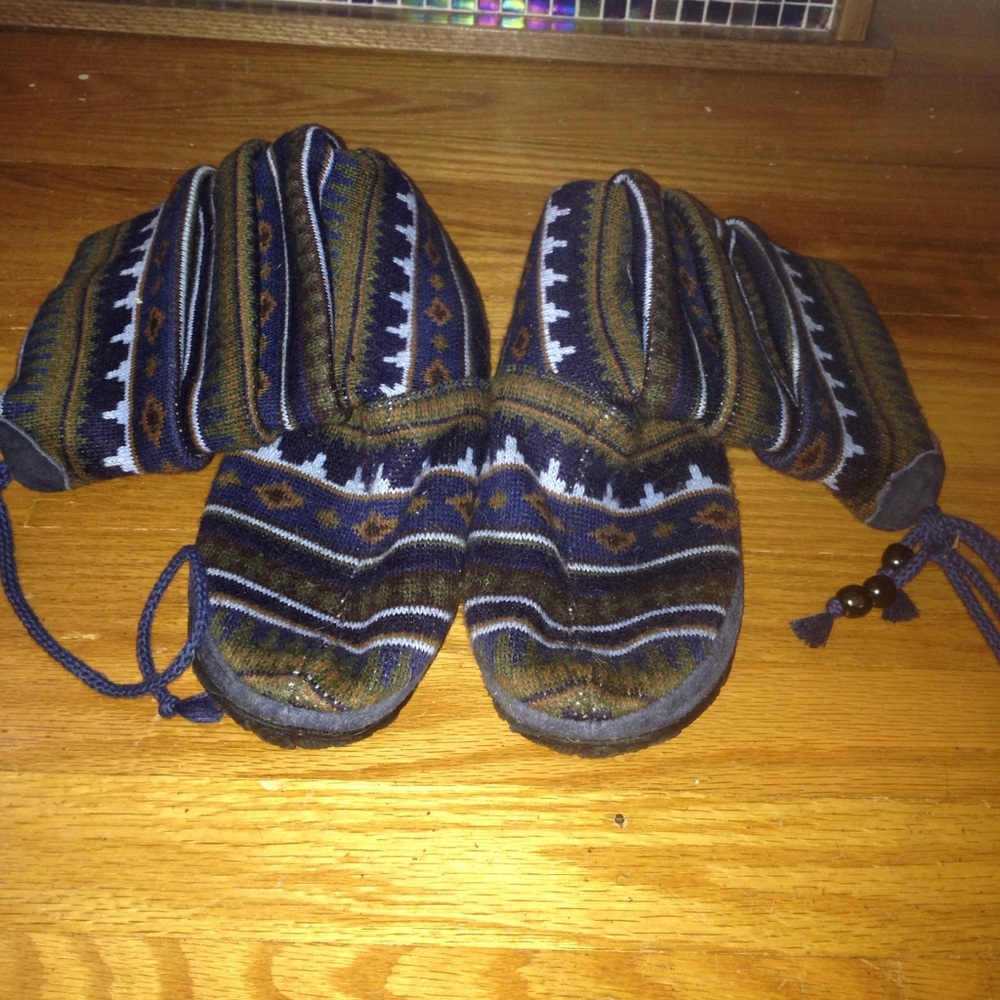 Aztec slippers