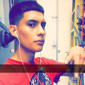 Meet your Posher, Luis