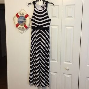 New Listing❤️❤️White House Black Market long dress