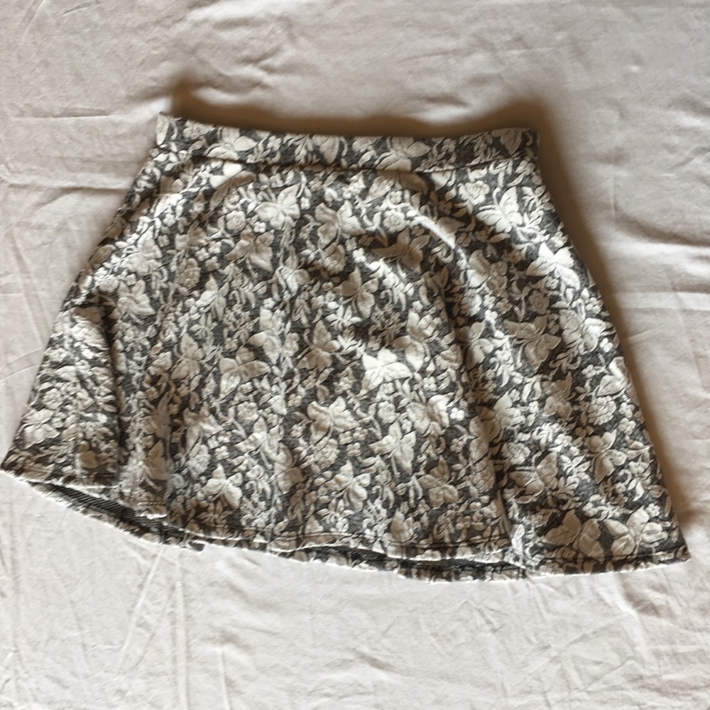 Forever 21 skirt