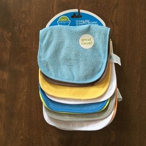 10-pack of baby bibs