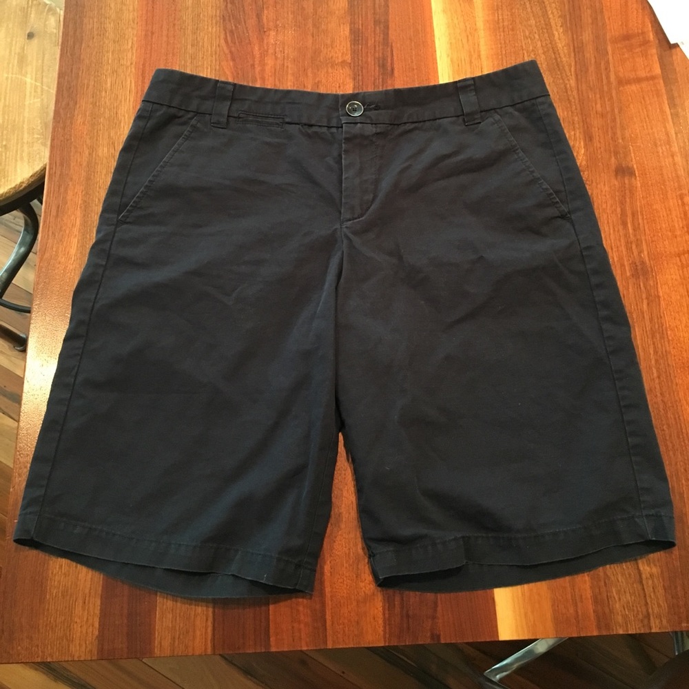 Gap Navy Boyfriend Roll-Up Shorts Size: 4