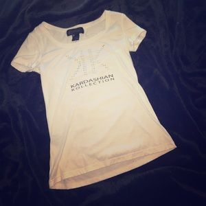 KK- white tee
