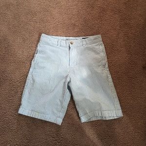 Vineyard Vines shorts