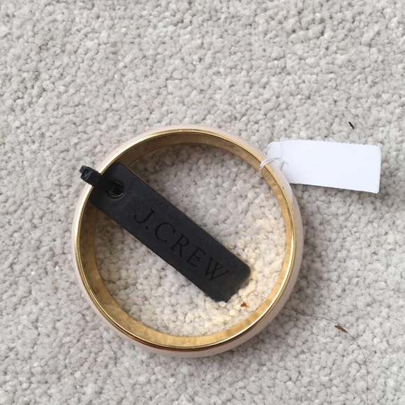 Beige bangle - Picture 2 of 3