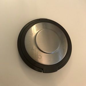 Becca Cosmetics OPAL highlighter