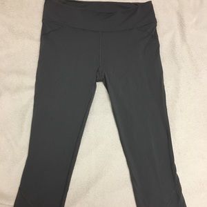 Fabletics Crop leggings