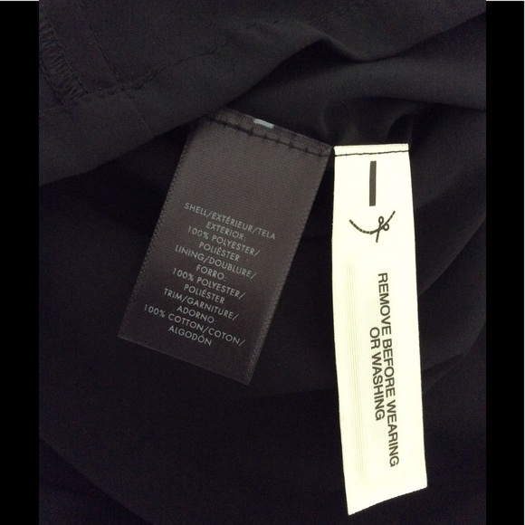 Ann Taylor sleeveless lace trim flare 👗 - Picture 4 of 6