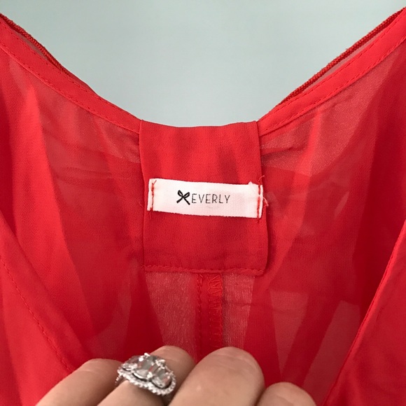 Everly Bowback Gameday Top - Picture 3 of 3