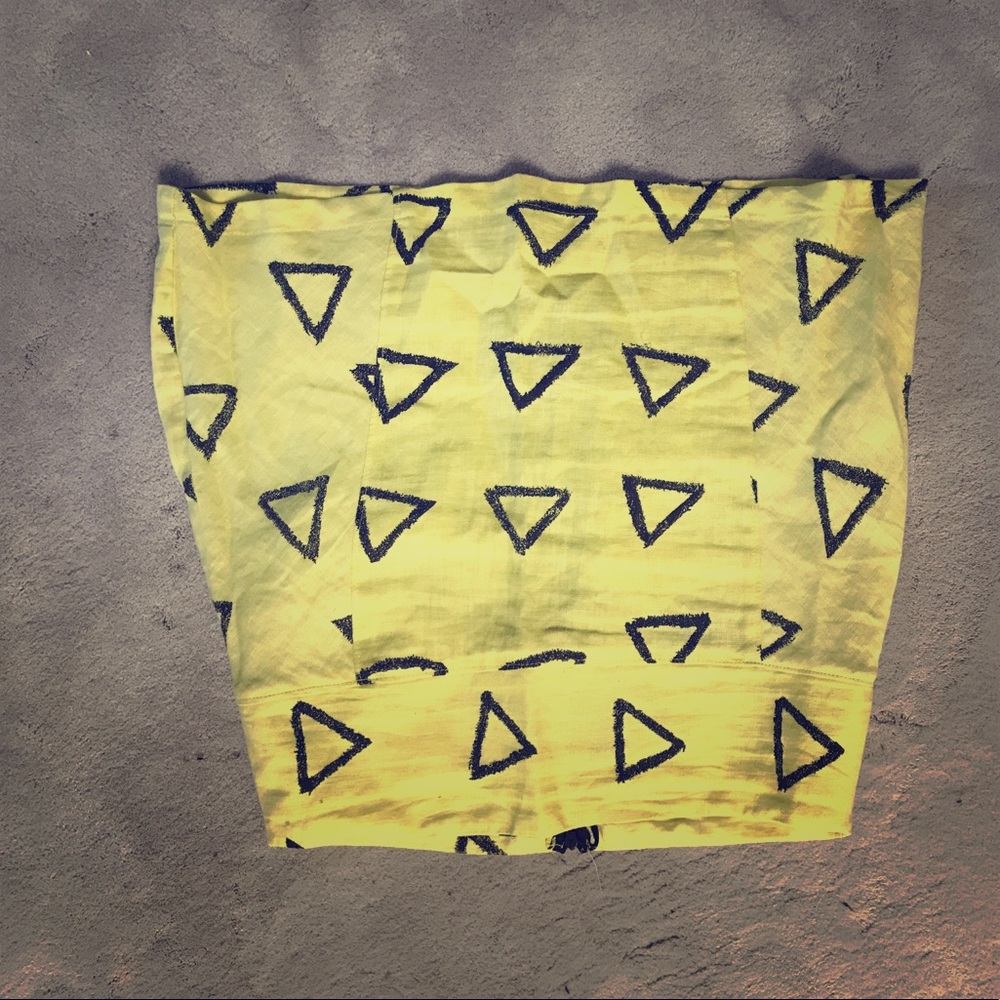 Vintage yellow geometric patterned mini skirt