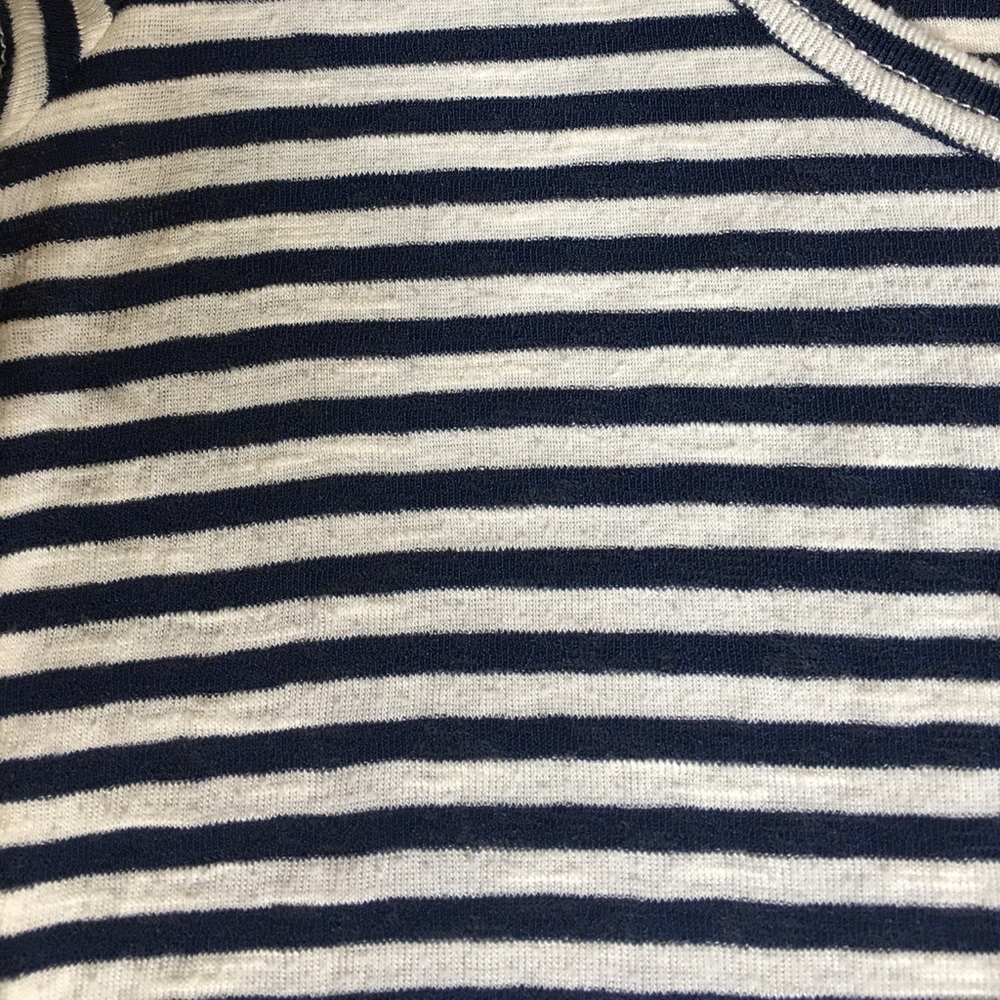 Madewell Tee - Picture 2 of 4