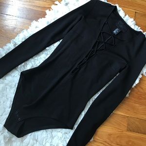 H & M front laced body suit. ❤️