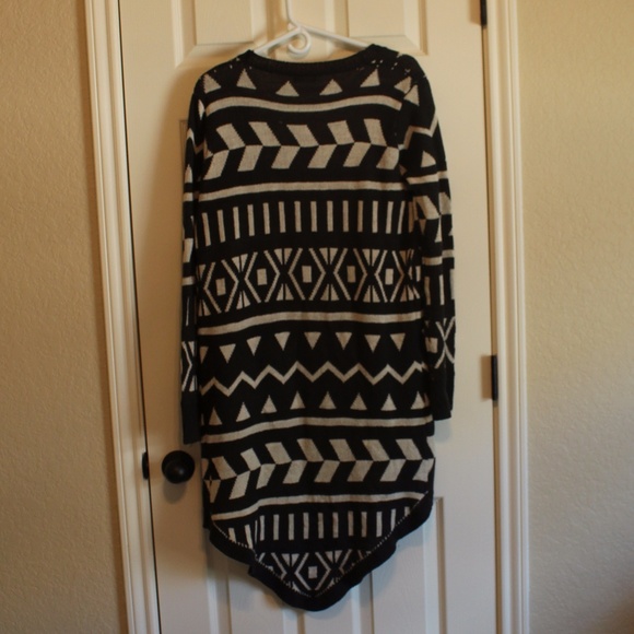 Aztec Print Cardigan - Picture 2 of 3