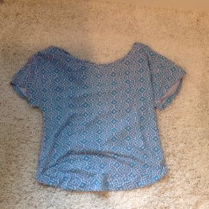 Cute blue and purple pattern ivivva crop top