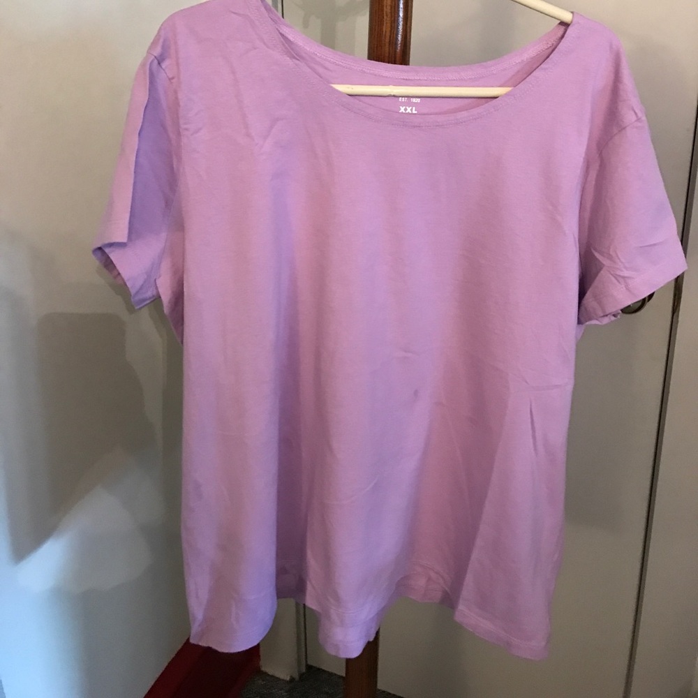 Eddie Bauer short sleeve light weight tee shirt