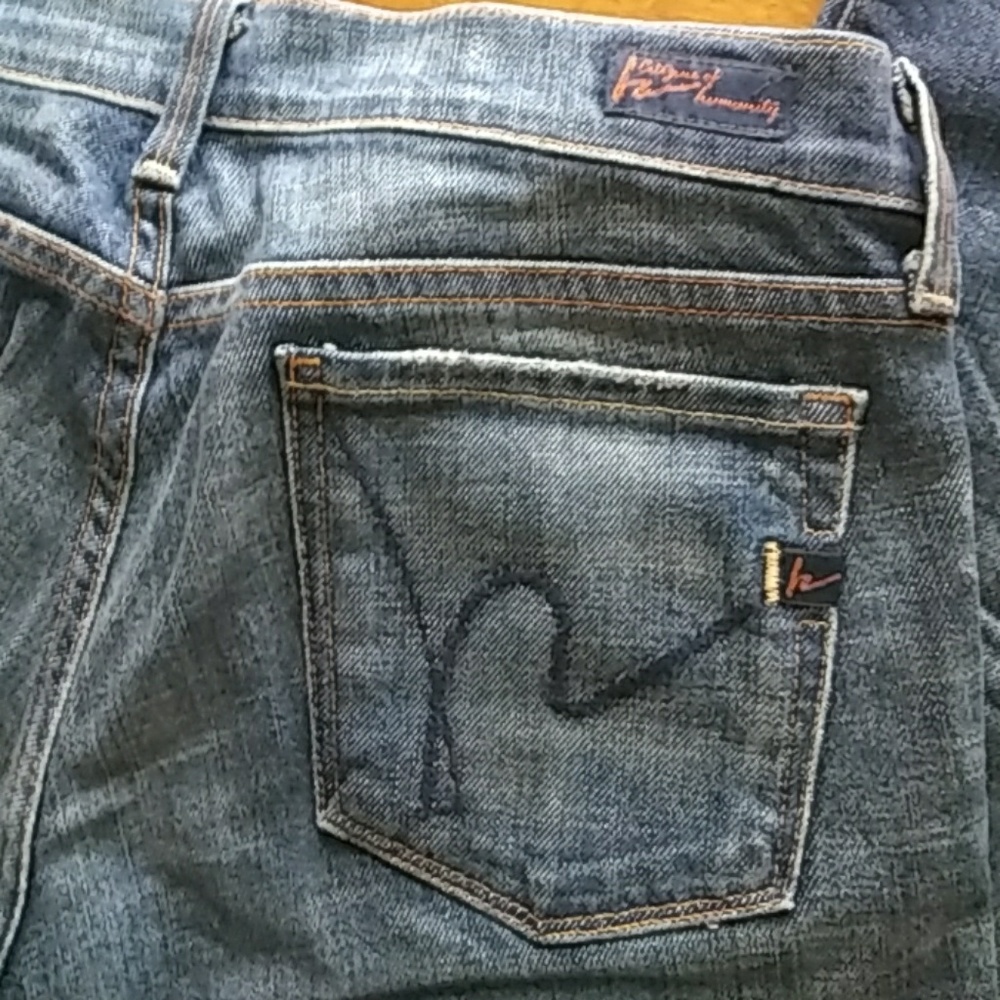 🚫SOLD🚫Citizens of Humanity croped jeans
