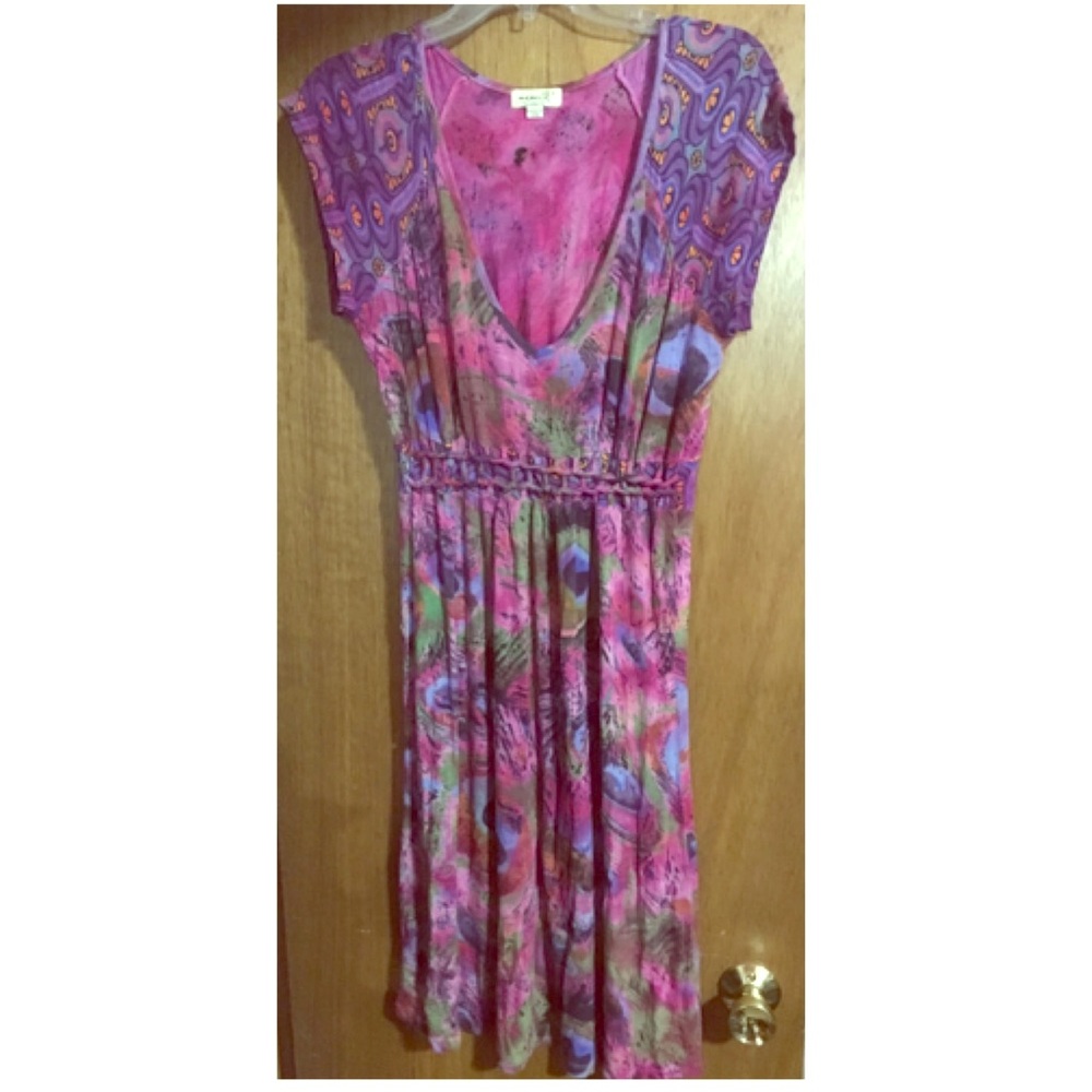 Peacock patterned cap sleeve dress