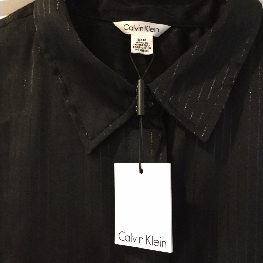 Calvin Klein button up - Picture 4 of 6