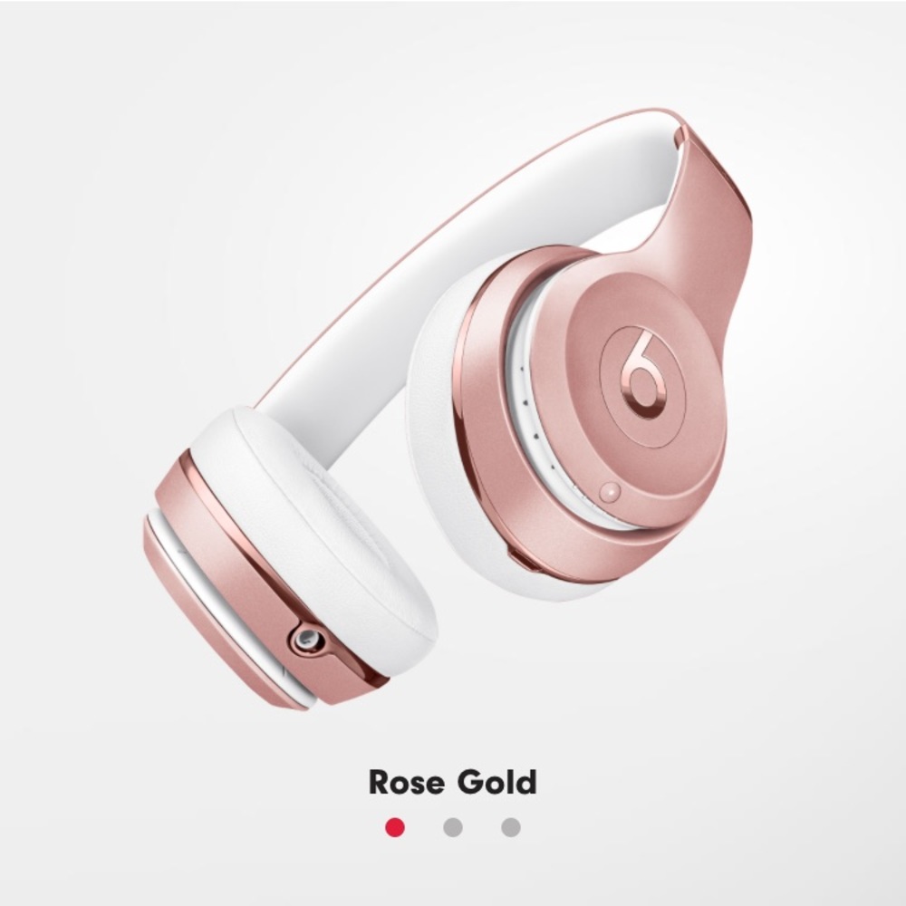 Rose Gold Beats Solo Wireless