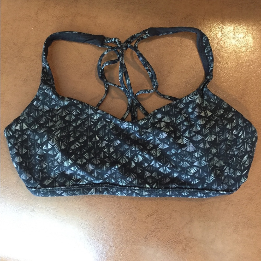 Lululemon bra- special edition⭐️