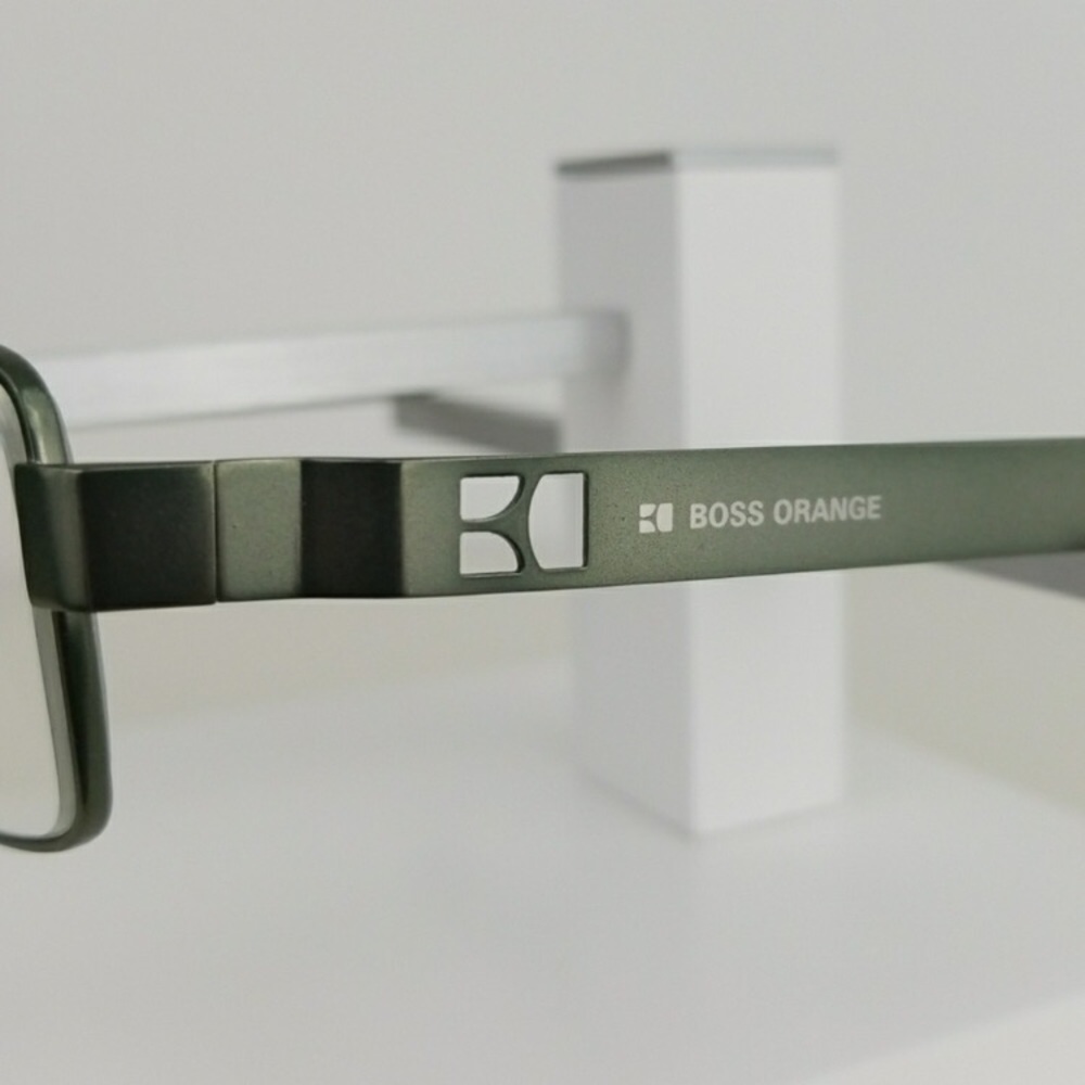 Hugo Boss Orange Eye ware! Re-Poshing.