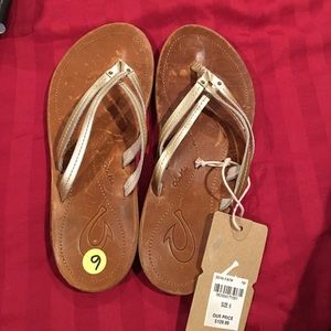 OluKai Brand New Sandals