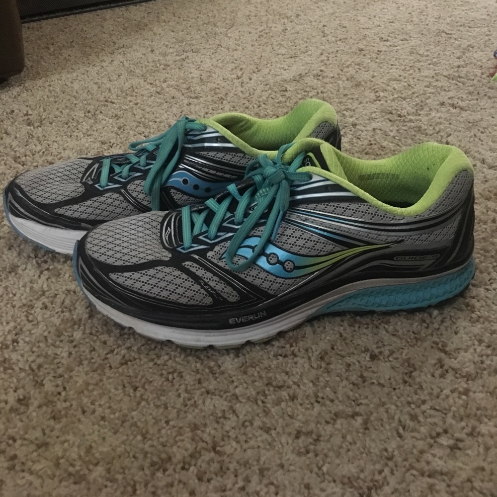 Saucony Everun Guide 9 Running Shoes