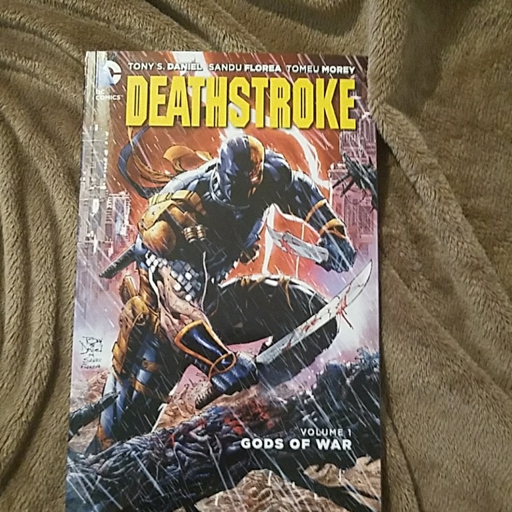 Deathstroke gods of war vol. 1