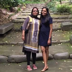 Meet your Posher, Aayushi