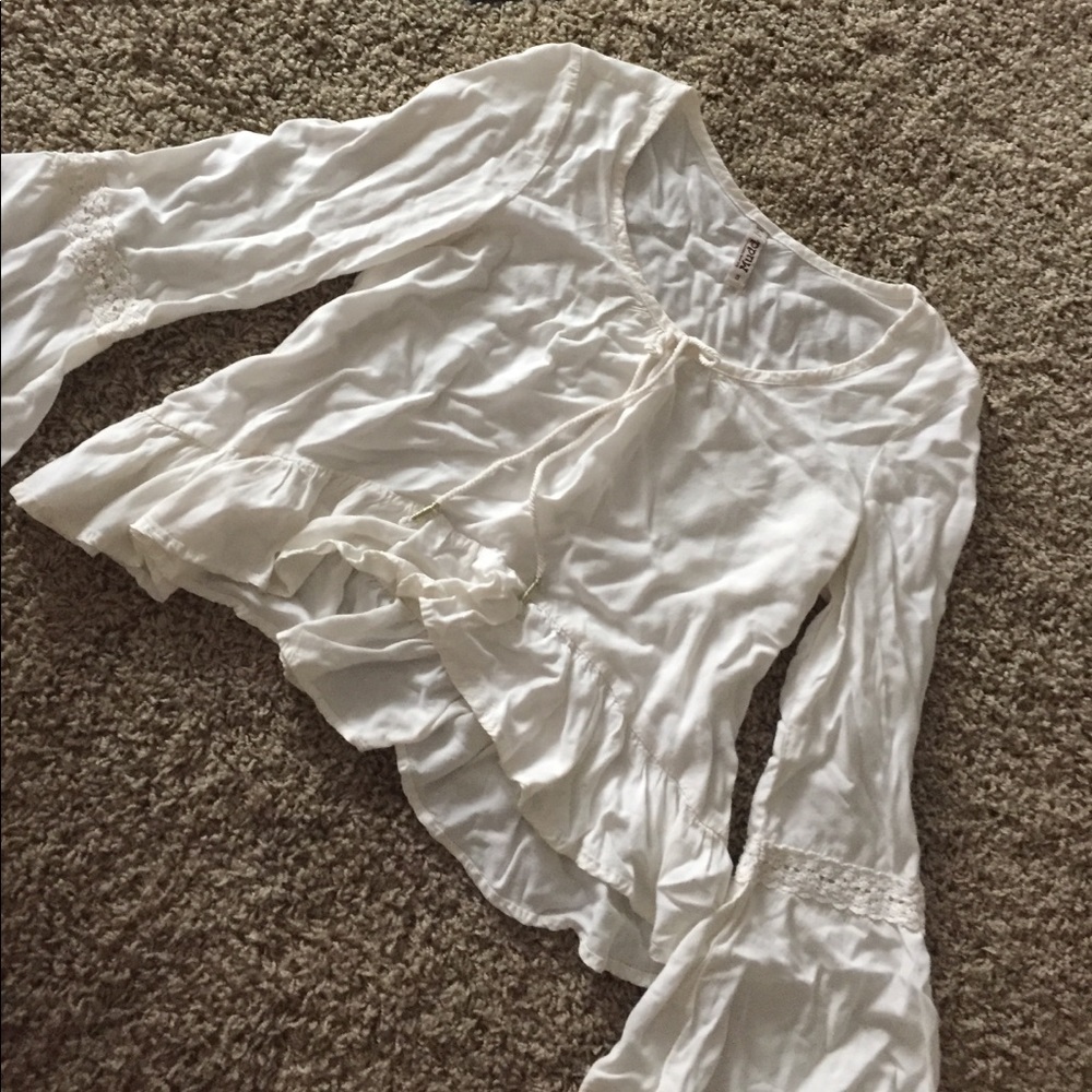 White float shirt