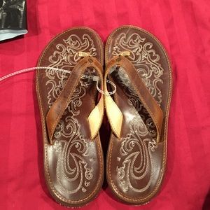 OluKai sandals