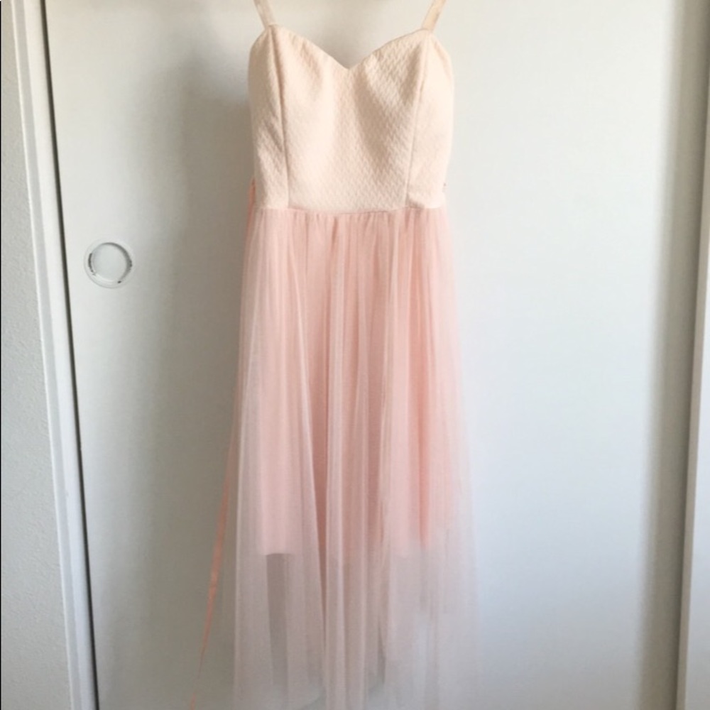 Pink formal party dress