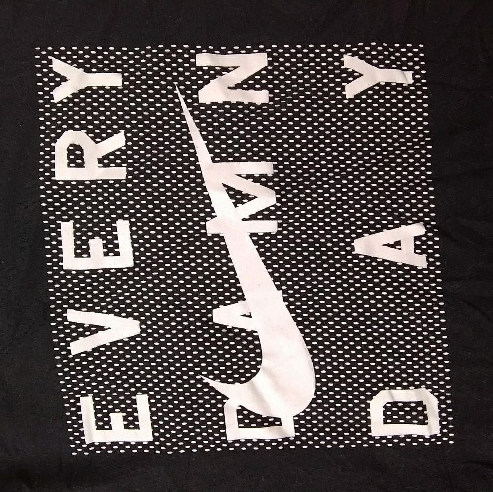 Nike Womans Shirt Small