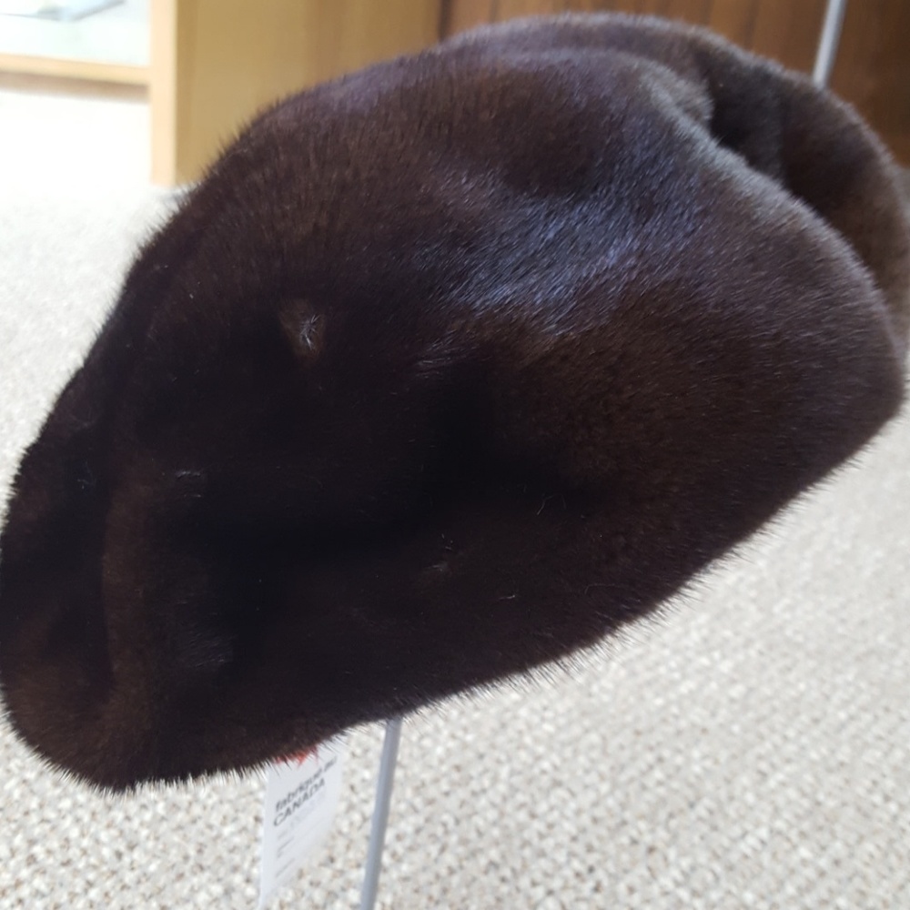 Mahogany Mink Fur Beret Hat