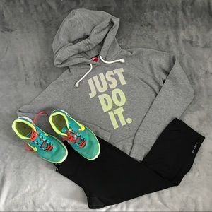 Nike grey Sweatshirt