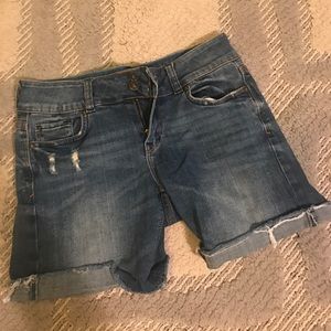 Delias jean shorts