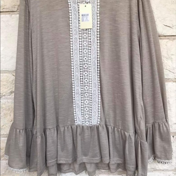 Cream Ruffled Top - Picture 2 of 2