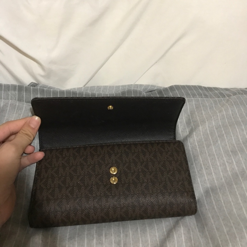 Wallet - Picture 2 of 5