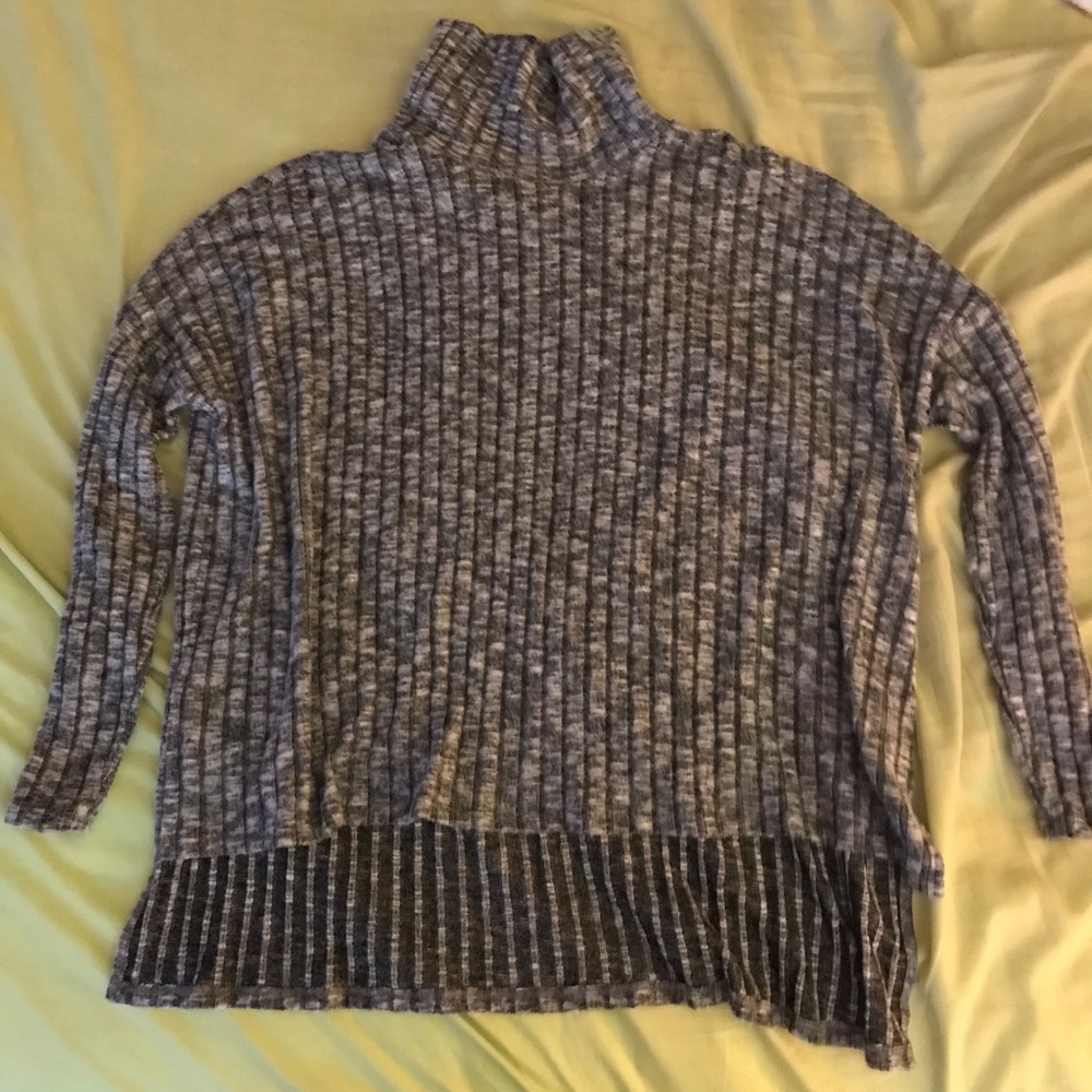 High low turtle neck