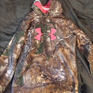 Camo Under Armour Sweatshirt