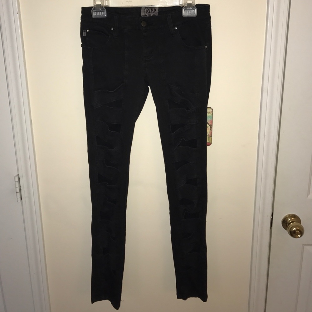 Cut Out Jeans