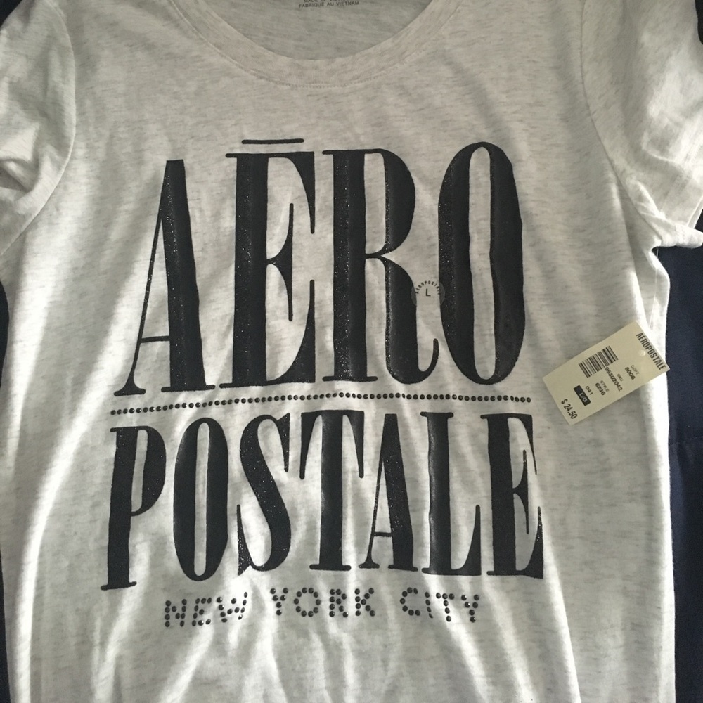 Aeropostale tee shirt