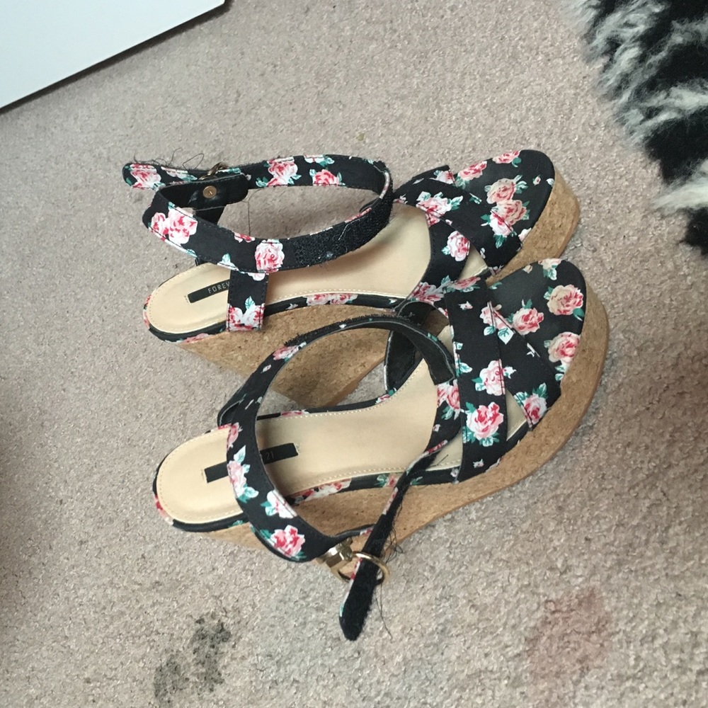 Floral shoes