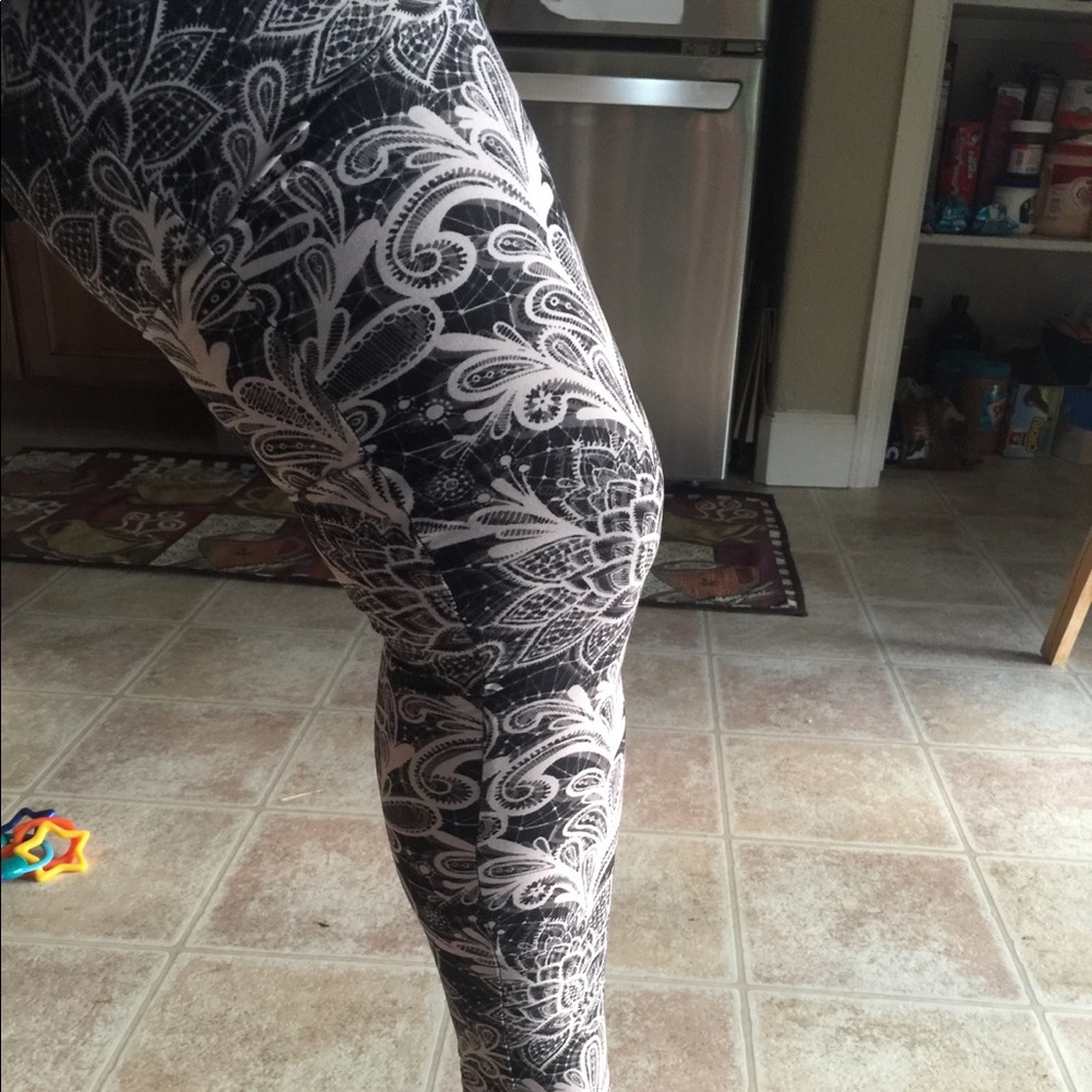 Lularoe is leggings