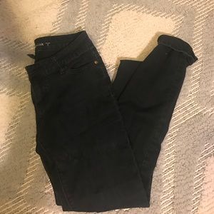 Black skinny jeans