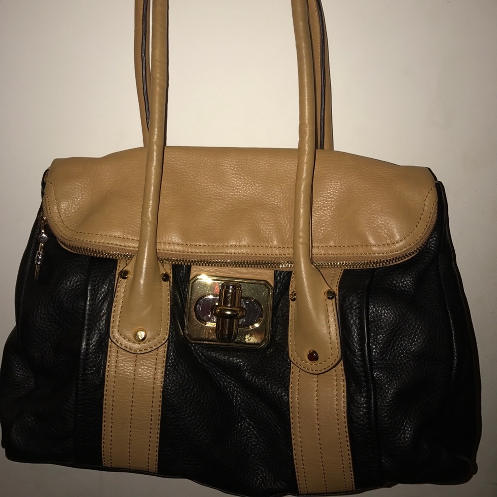 Ladies handbag NWOT