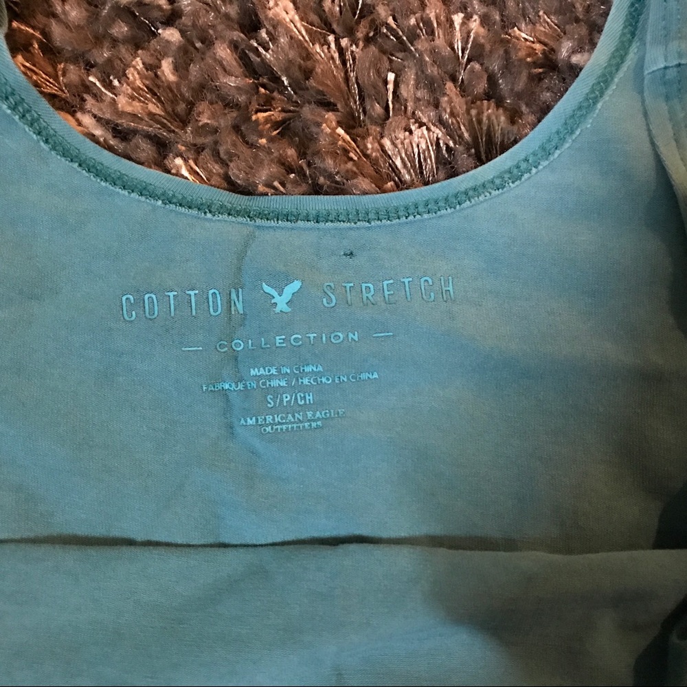Crop top - Picture 2 of 2