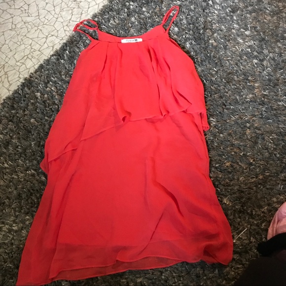 Dress - Picture 1 of 2